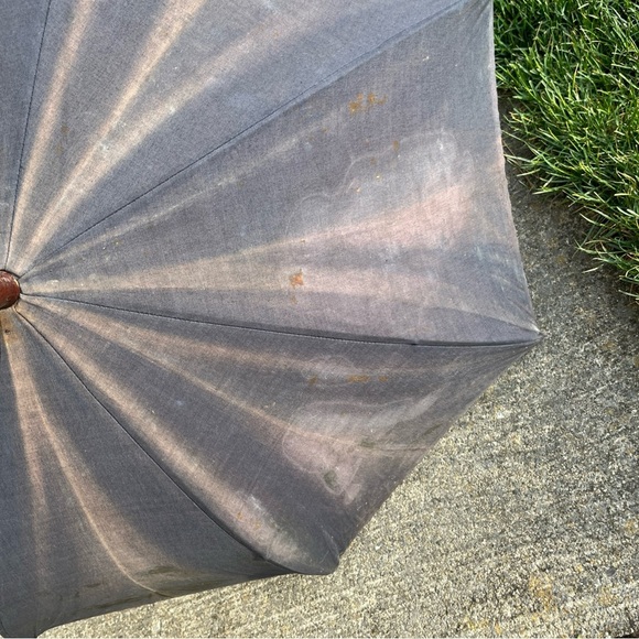 Vintage faded black Parasol with Wooden Handle - Picture 6 of 15